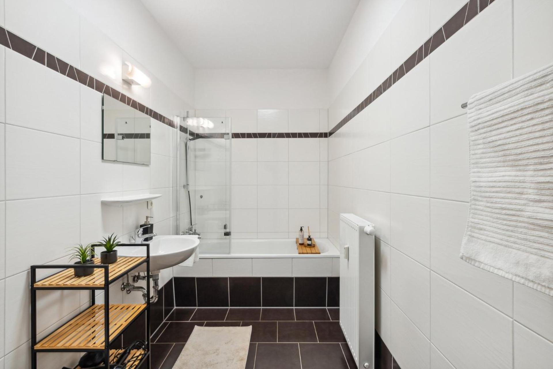 Homespace - Magdeburg - Gemuetliches Apartment Mit Balkon Exteriör bild